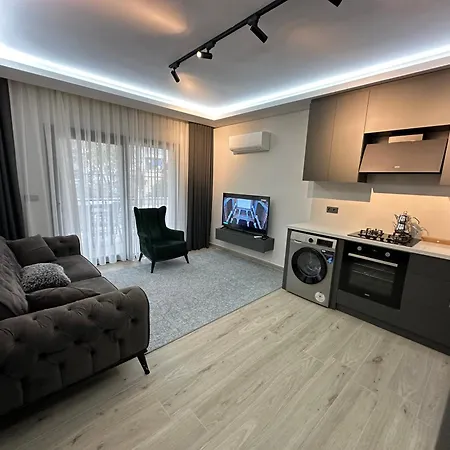 Apartman Lilyum *